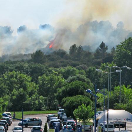 Y a l'feu au LAC !