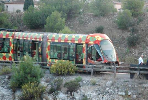 TRAM2new.jpg